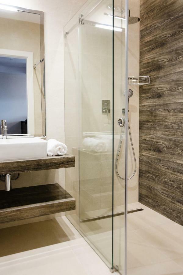 Luxlux Apartments Metro Slodowiec Варшава Екстер'єр фото