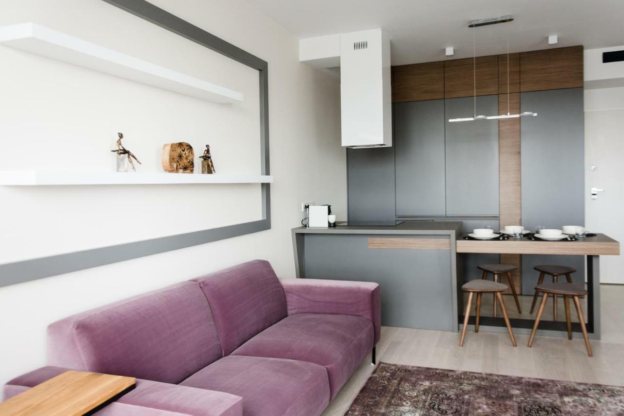 Luxlux Apartments Metro Slodowiec Варшава Екстер'єр фото