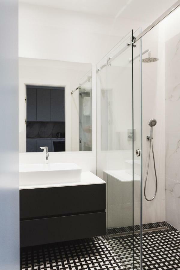 Luxlux Apartments Metro Slodowiec Варшава Екстер'єр фото
